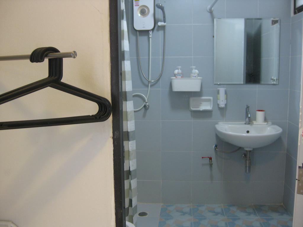 Rest 3 Hostel Μπανγκόκ Εξωτερικό φωτογραφία