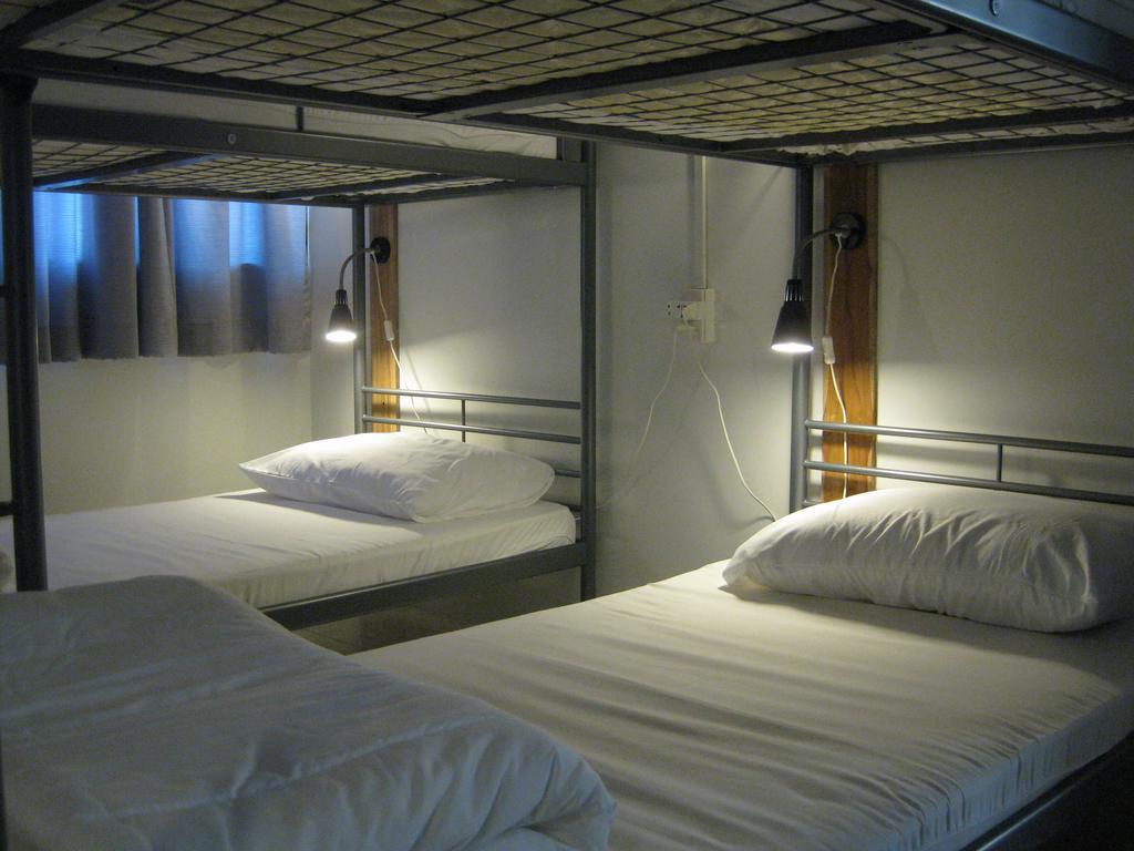 Rest 3 Hostel Μπανγκόκ Εξωτερικό φωτογραφία